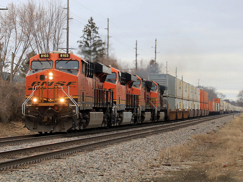 BNSF 8103